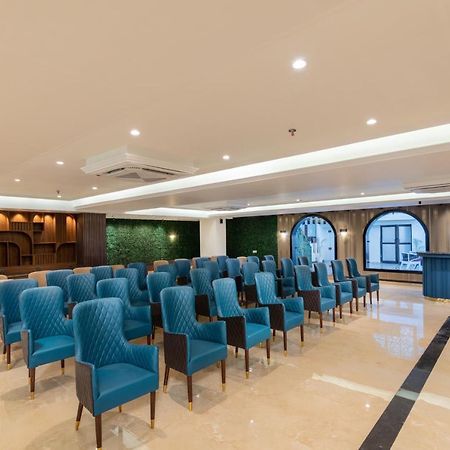 Grand Luxotica By Dls Hotels Dehradun Zewnętrze zdjęcie