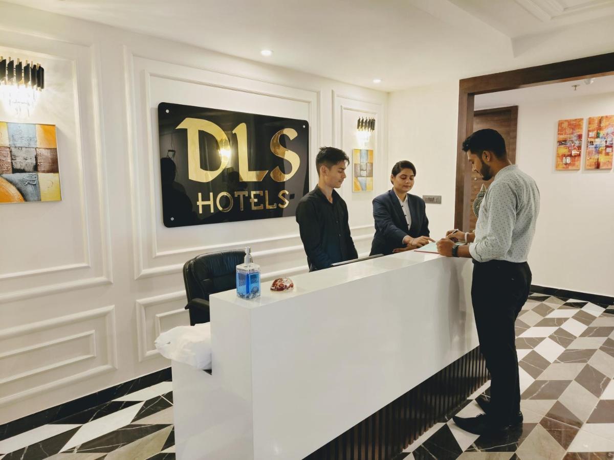 Grand Luxotica By Dls Hotels Dehradun Zewnętrze zdjęcie