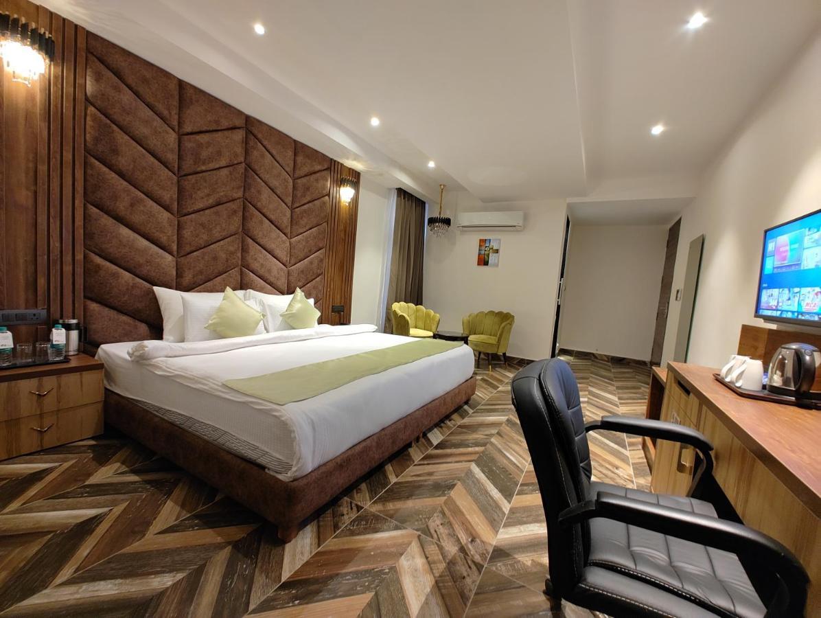 Grand Luxotica By Dls Hotels Dehradun Zewnętrze zdjęcie