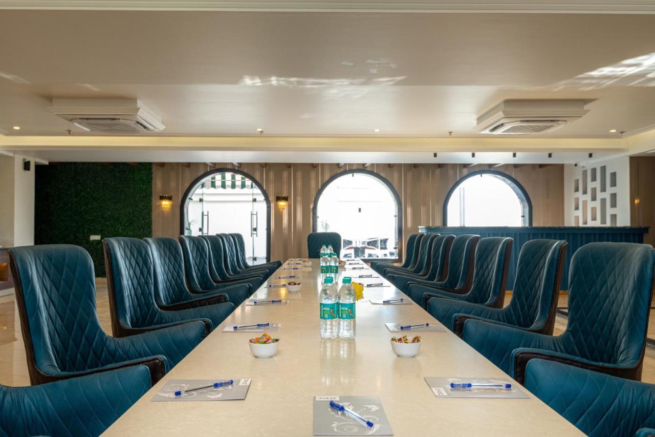Grand Luxotica By Dls Hotels Dehradun Zewnętrze zdjęcie