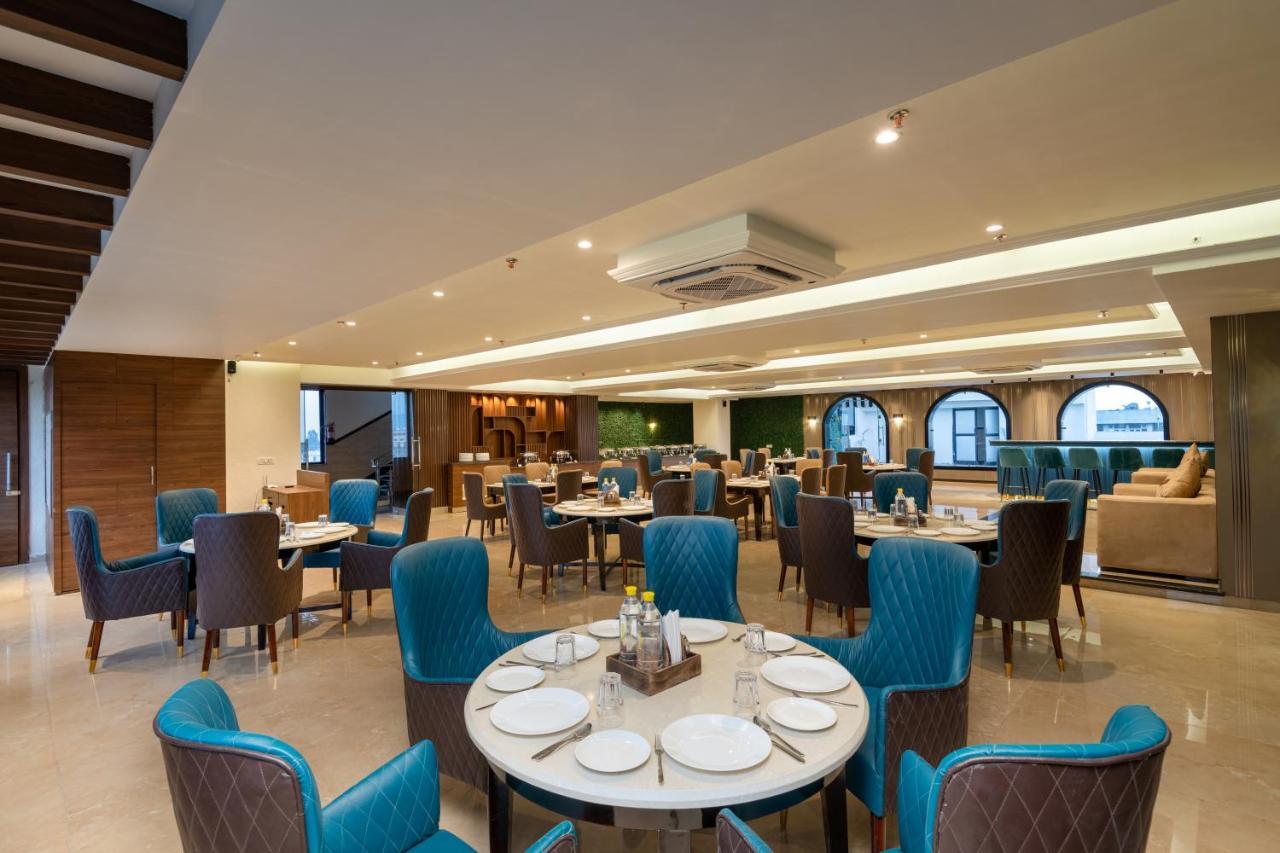 Grand Luxotica By Dls Hotels Dehradun Zewnętrze zdjęcie