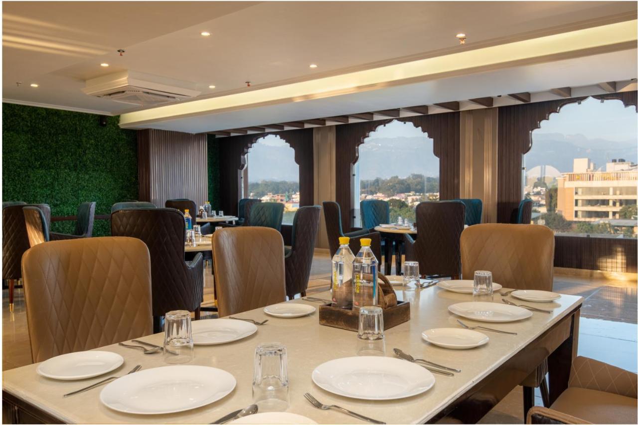 Grand Luxotica By Dls Hotels Dehradun Zewnętrze zdjęcie